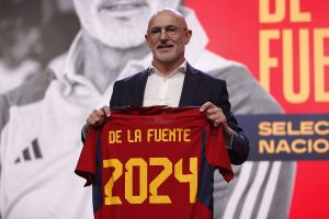 Selección Española: De la Fuente y el Equilibrio en el Fútbol